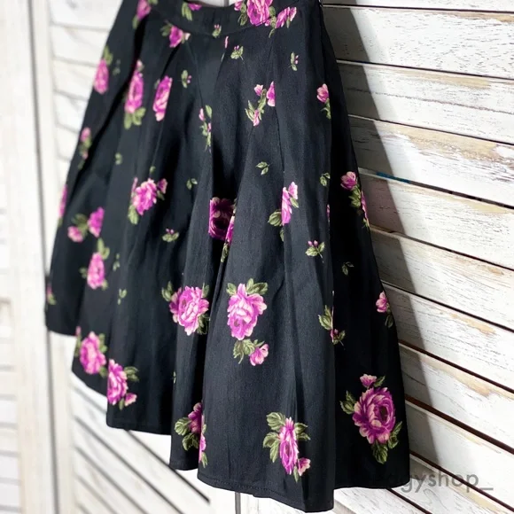 Forever 21 | Floral Pleated Tulle Mini Skirt - Picture 2 of 6